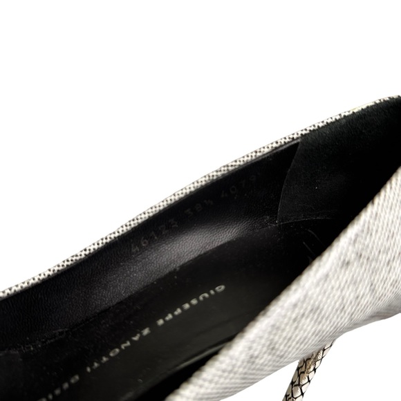 Giuseppe Zanotti Black & White Textured Peep Toe Heels Women's Size 8 38.5 - Picture 9 of 10